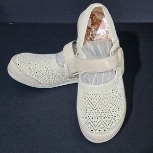 Alegria Cream Loafers with Perforated Design and Rubber Sole Smart Shoe!!!